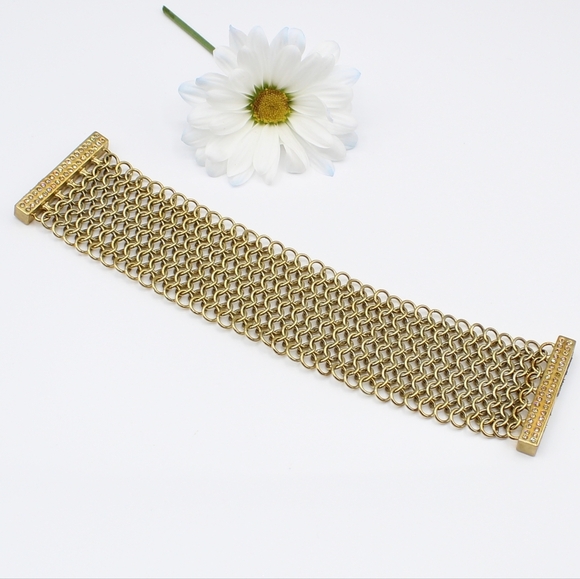 Vintage open weave mesh & rhinestone bracelet - Picture 3 of 10